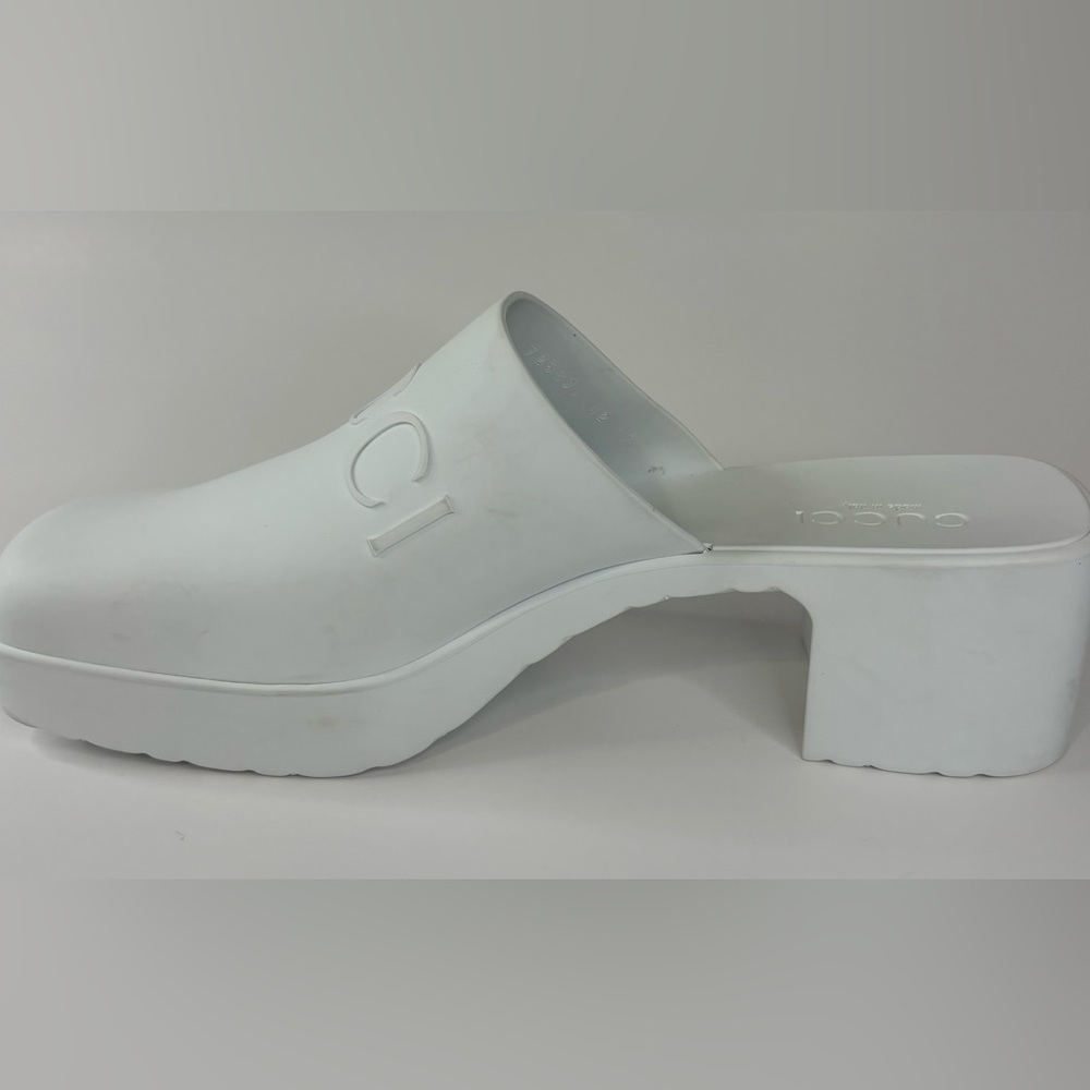 Gucci Women's White Platform Rubber Mules - Picture 7 of 10